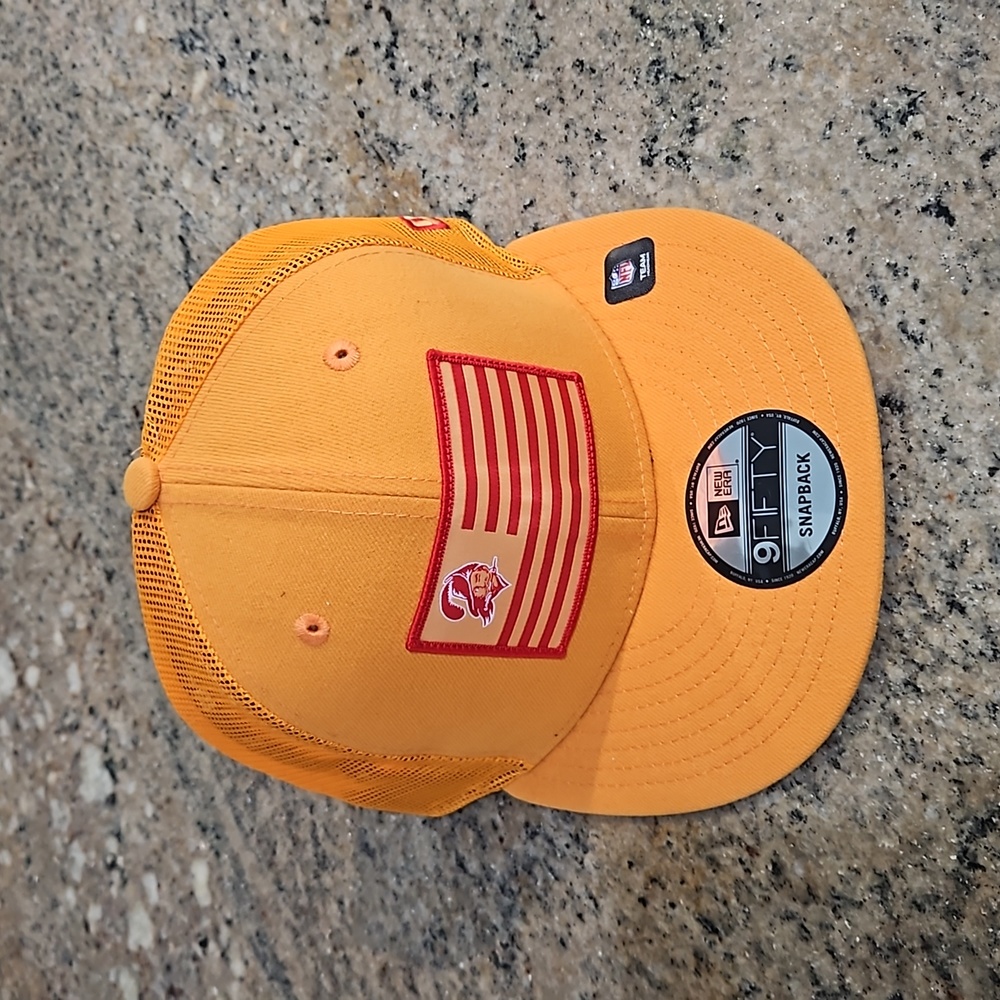 Buccaneers Snapback Hat Men